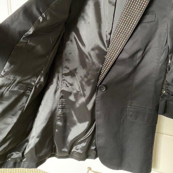 Express black blazer with gunmetal embellishments - Picture 5 of 12